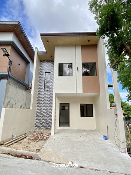 town & country heights hyacinth street antipolo city rizal house and lot for sale in antipolo city rizal 2-storey double attached (3)